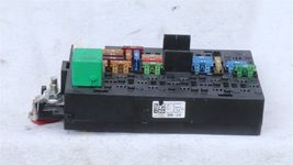 Mercedes Front Engine-Bay Fusebox Fuse Relay Junction Box A1645402972 image 4