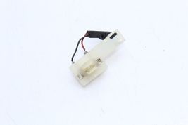 97-04 PORSCHE BOXSTER FRONT LEFT OR RIGHT SIDE SUNVISOR MOUNT PLATE U0230 image 8