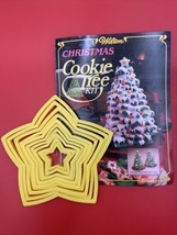 Vintage 1980&#39;s Wilton Christmas Cookie Tree Kit 10 Piece Set - £9.62 GBP