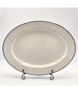 Noritake Sorrento 16&quot; Oval Serving Platter 7565 With raised White Flower... - $951.78 MXN