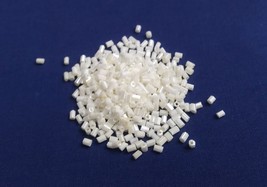 Package of Craft Sewing Jewelry Making 500 Chunky White Bugle Beads Free... - $6.75