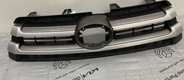 53101-0E240 2017 2018 2019 Toyota Highlander Oem Grille Upper Gray - $80.75