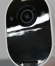 Arlo Essential Spotlight Wireless 1080p Surveillance Camera - White (4-Pack) image 7