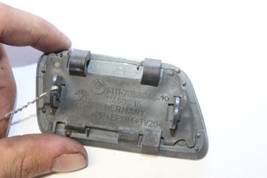 2006-2010 BMW E60 525i HEADLIGHT WASHER CAP COVER  R2607 image 3