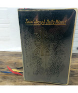 Vintage 1959 St Joseph Daily Missal Confraternity Version Catholic Praye... - $353.72 MXN