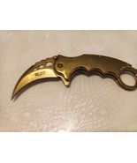 Karambit Folding Knife Gold Color Handle Tactical Pocket Clip - $323.22 MXN