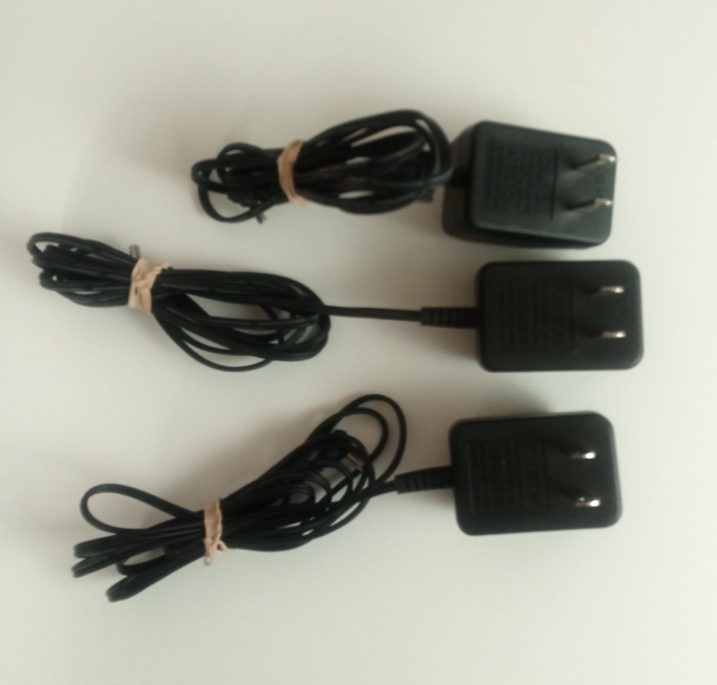 Uniden DECT 6.0 Cordless Phone System 3 Headsets With Digital Answering Machine Item image 2
