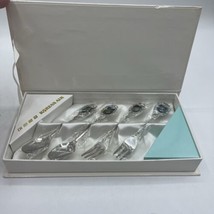 KOREAN AIRLINE cutlery set 2 Forks 2 Spoons New In The Box - £19.11 GBP