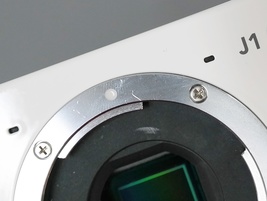 Nikon 1 J1 10.1 MP Mirrorless Digital Camera (Body Only) - White ISSUE image 4