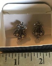 Vtg Avon Antique Style Lyre Priced Earrings With Surgical Steel Posts A12 - $652.86 MXN