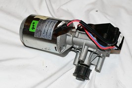 Permobil Power Chair Tilt Actuator Motor w/ Drive Belt REAC 323370 rev e... - $1,435.74 MXN
