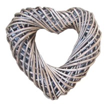 Wicker Small Heart Shaped Wreath - £21.50 GBP