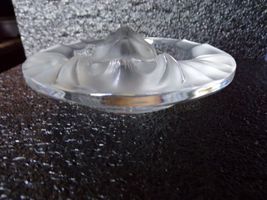 Lalique "Tete De Lion" Crystal Ashtray in the original box image 11