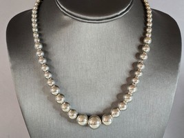 Womens Vintage Estate Sterling Silver Graduated Beaded Necklace 30.5g E7669 - £136.23 GBP
