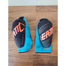 LEATT MENS KNEE PADS SIZE SM/MED - $25.00