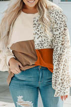 Khaki Ribbed Color Block Leopard Splicing Plus Size Top - £20.07 GBP+