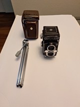 VINTAGE YASHICA- 635  TLR CAMERA - UNTESTED FOR PARTS OR REPAIR - $148.49