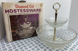 Vintage Kitchen Diamond Cut Hostessware Chip N Dip Glass Bowl Server Jeanette Co - £47.62 GBP