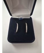 Vintage Avon 2001 Diamond Hoop Earrings NOS - $510.12 MXN
