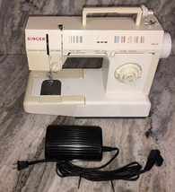 Singer Sewing Machine School Model 5830C W/ Foot Pedal-Very Clean-SHIPS ... - £458.43 GBP