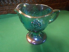 Great Indiana Purple Carnival Glass Iridescent Grapes Design CREAMER - £5.95 GBP
