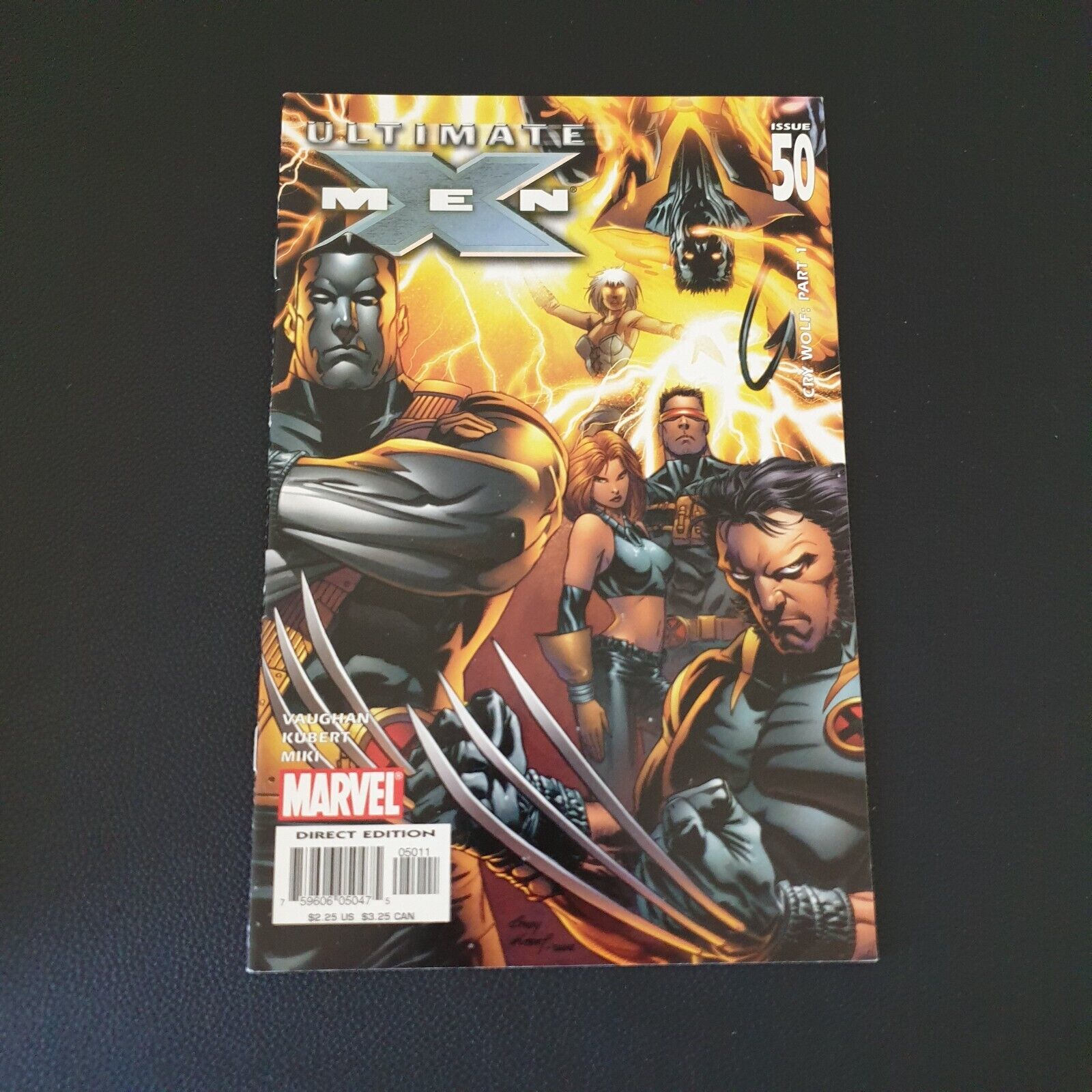 Marvel Ultimate X Men 7 October 2004 Book Collector Vaughan Kubert Miki - $7.70
