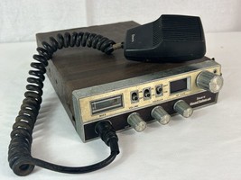 Sears RoadTalker 40 Mobile CB Radio &amp; Microphone 663.38070700 - PARTS OR... - $19.79