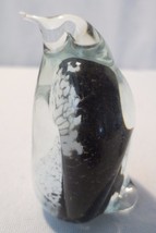 Hokitika Glass  Studio New Zealand Art Glass Penguin medium 2 1/4&quot; - £19.64 GBP