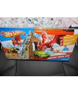 Mattel Hot Wheels Jurassic Super Spin Set NEW - $45.90