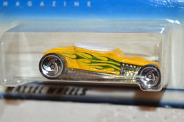 * 1999 Mattel Hot Wheels Hot Rod Track T #2 of 4 Cars 2000 #006 Collectors - $4.50