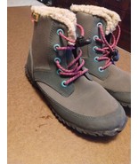 Bogs Waterproof Skylar lace up Boots Size 3 Great Condition  - $29.60