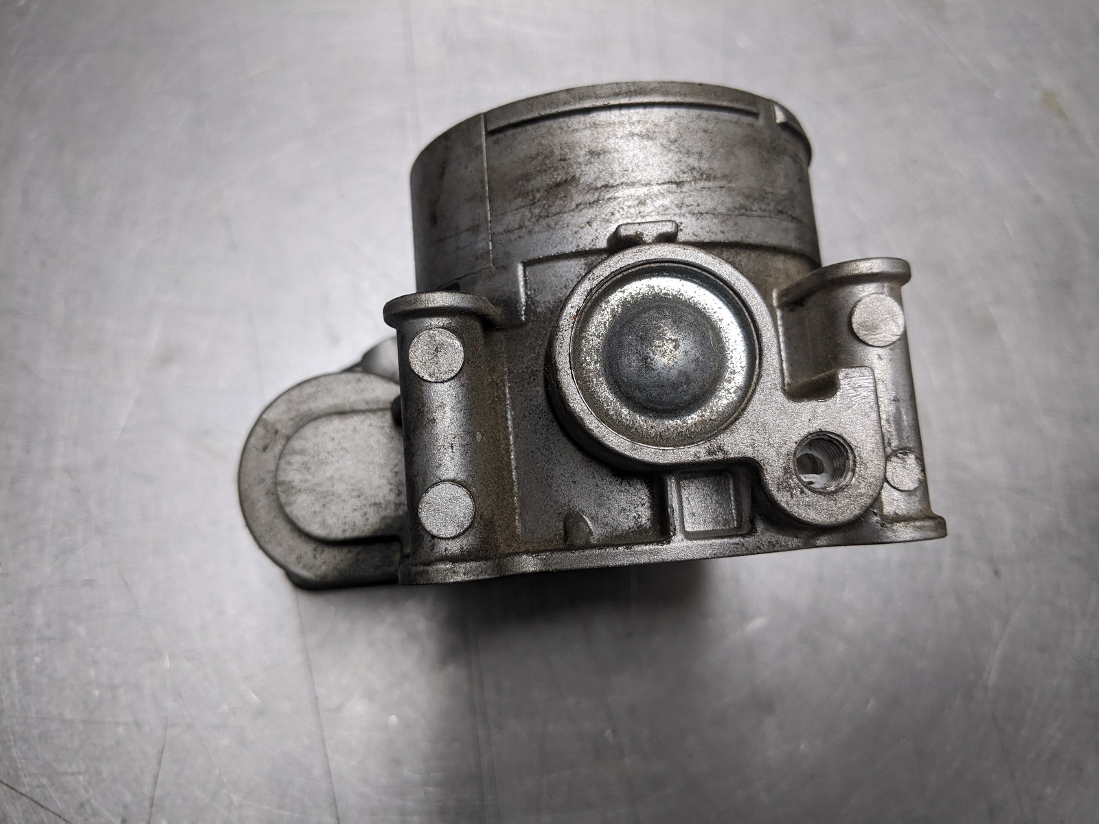 Throttle Valve Body For 11-18 Lincoln MKX  3.7 AT4E9F991EL 4wd Item image 4