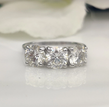 3 Stone Round Cut 2.50CT 925 Silver  Statement Engagement Ring, Stackable Ring - £79.93 GBP