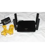 Linksys RE9000 Range Extender with 2x ethernet cables sep25 #N - $113.85