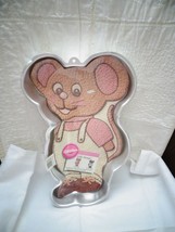 Wilton Little Mouse Cake Pan (2105-2380) - £8.29 GBP