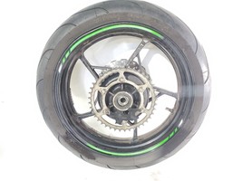 2018 Kawasaki Ninja 400 ABS OEM Rear Wheel And Tire 17x4 - $6,177.41 MXN