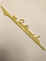 Guildwood INN Swizzle Stick Stir Point Edward Canada Yellow. - £2.60 GBP