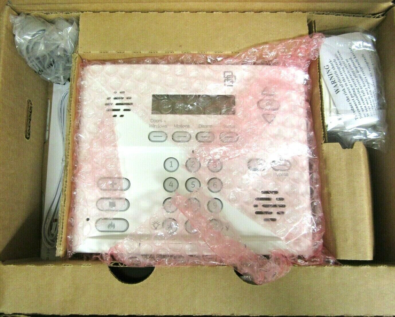 INTERLOGIX 80-632-3N-XT SIMON XT Starter Pkg A1 w/o X10 - $38.69