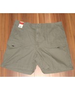 Wrangler Cargo Shorts with Side pockets Men&#39;s Size 46 NEW - $19.79
