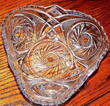 Crystal Serving Bowl 9&quot; x 3-1/2&quot; Tall HEAVY  Lead Crystal Unique Shapped - £30.55 GBP