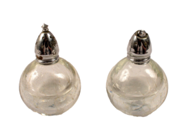 Crystal Salt and Pepper Shakers Cracked Round Shape - $11.29