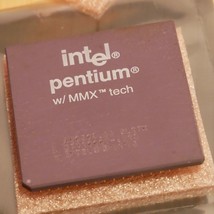 Intel Pentium P166 A80503166 166MHz CPU Processor with MMX - Tested &amp; Wo... - £18.30 GBP
