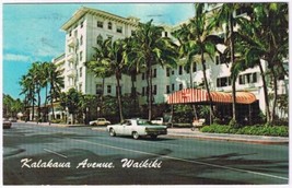 Postcard Kalakaua Avenue Waikiki Hawaii Moana Surfrider Kuhio Park - £1.67 GBP