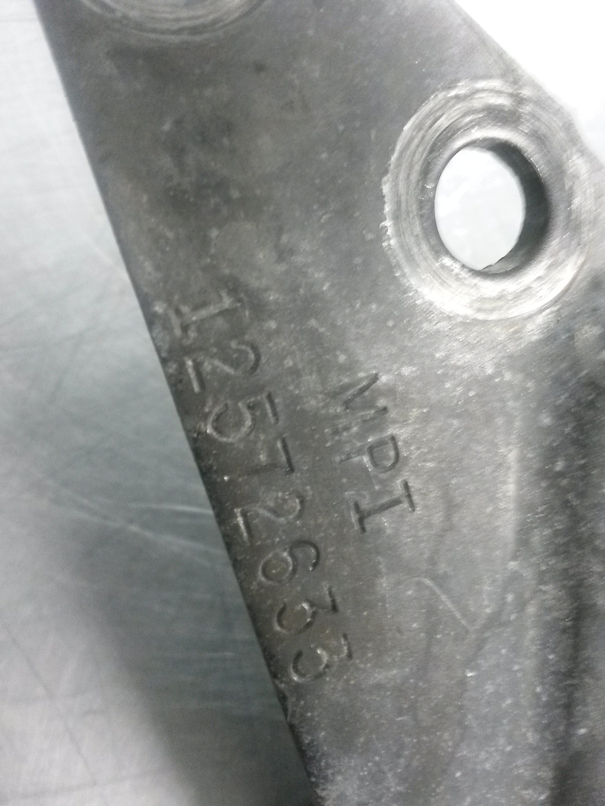 Engine Lift Bracket From 2005 Chevrolet Trailblazer  4.2 12572633 - $24.70