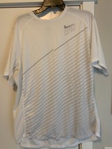 Men&#39;s Nike Dri Fit Running t shirts LOT OF 2 SHIRTS XL New Black/ White - £28.09 GBP