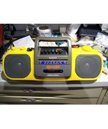 Sony CFS-914 Sports Mega Bass Radio Yellow Boombox - SERVICED - $3,658.33 MXN