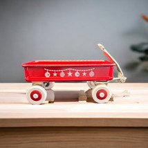 Walgreens Nice Mini Christmas Red Wagon 4 1/2&quot; x 2&quot; Doll Furniture - £6.01 GBP