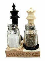 King &amp; Queen Chess Checkmate Checkered Set Salt Pepper Shaker Holder Fig... - $462.01 MXN