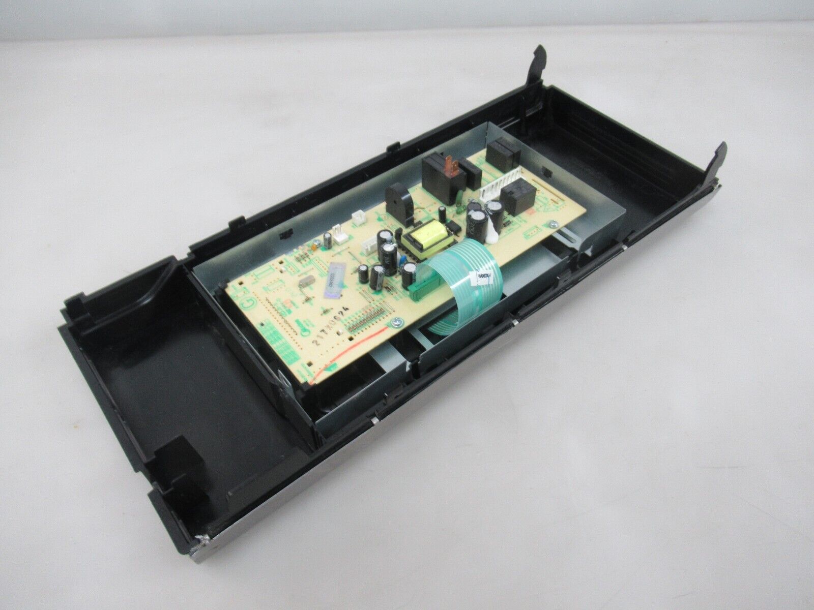 GE Microwave Control Panel w/Board Assembly  5304509583  5304509422 Item image 7