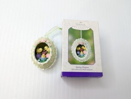 Hallmark Keepsake 2002 Easter “Spring Peepers” Chicks Egg Ornament With Box - £23.35 GBP